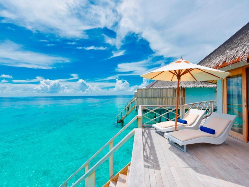 Angaga Island Resort And Spa Екстериор снимка