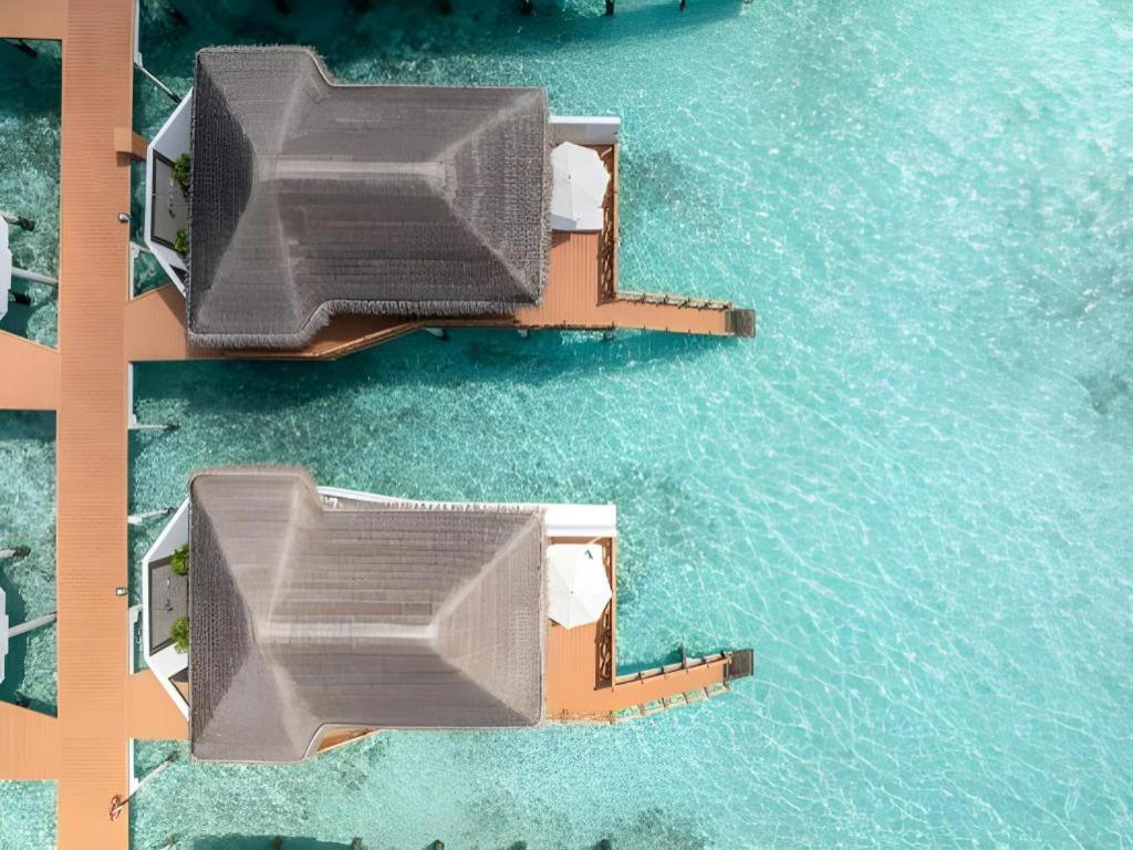 Angaga Island Resort And Spa Екстериор снимка